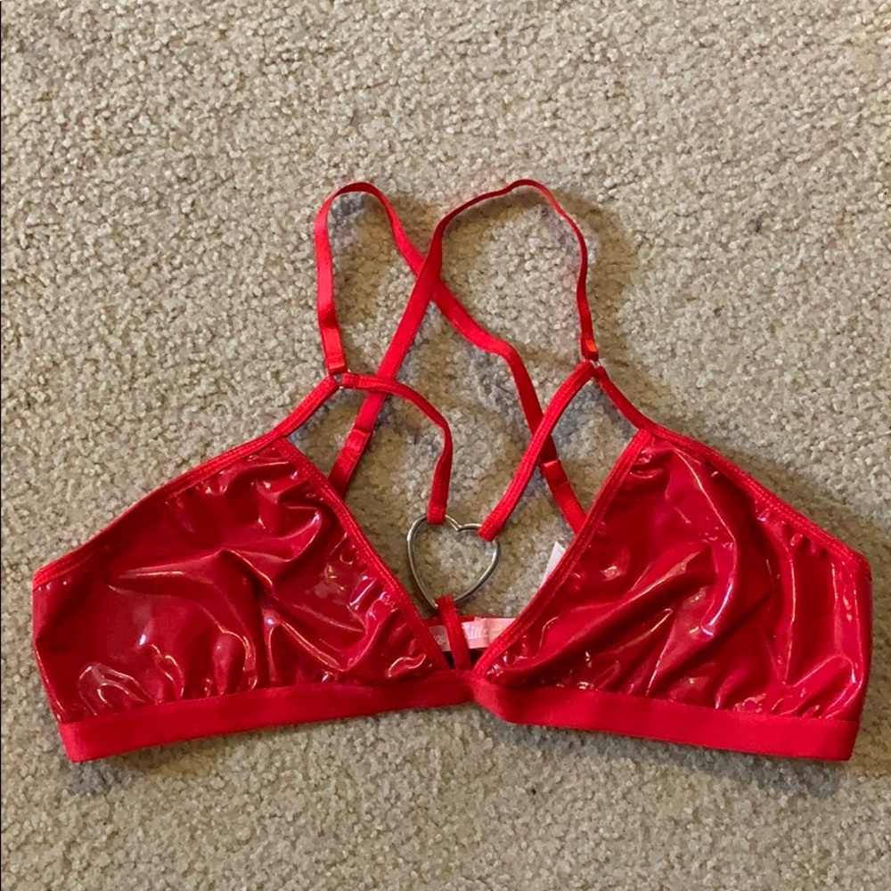 DollsKill SugarThrillz Red Latex Heart Bra XL NWOT